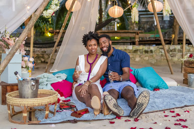 <span  class="uc_style_uc_tiles_grid_image_elementor_uc_items_attribute_title" style="color:#ffffff;">Wedding Proposal</span>
