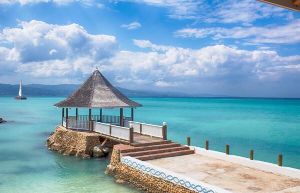 SeaGarden Beach Resort Gallery 2